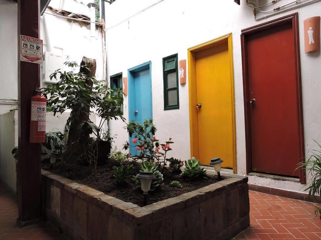 Chocolate Hostel Bogotá Esterno foto