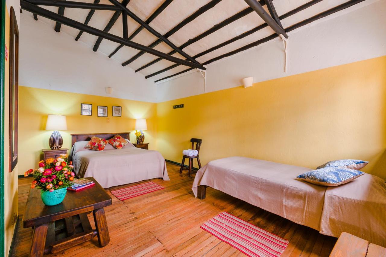 Chocolate Hostel Bogotá Esterno foto